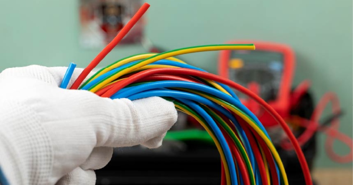 Should I Use PVC Sleeving or Silicone Sleeving? 